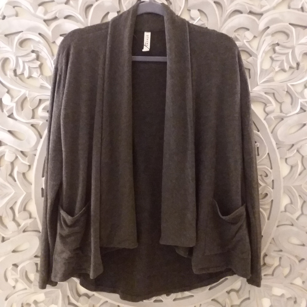 Kensie Knit Gray Jacket with Pockets